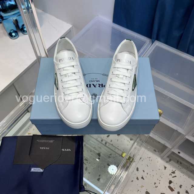 Prada 2022 slides