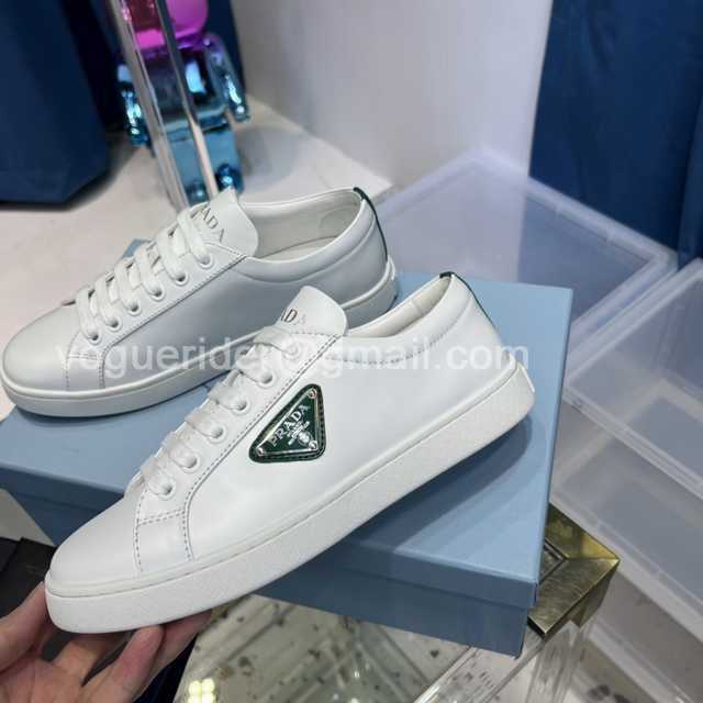 Prada 2022 slides
