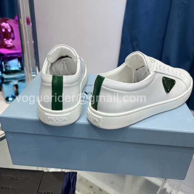 Prada 2022 slides