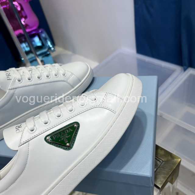 Prada 2022 slides