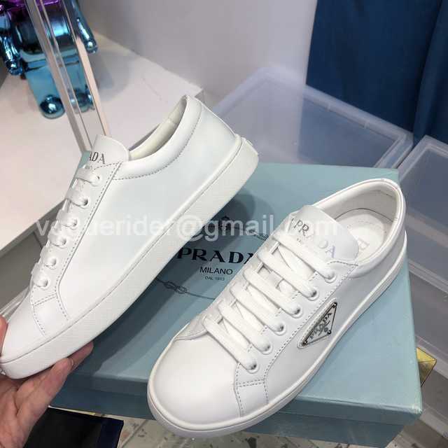 Prada 2022 slides Prada 2022 slides