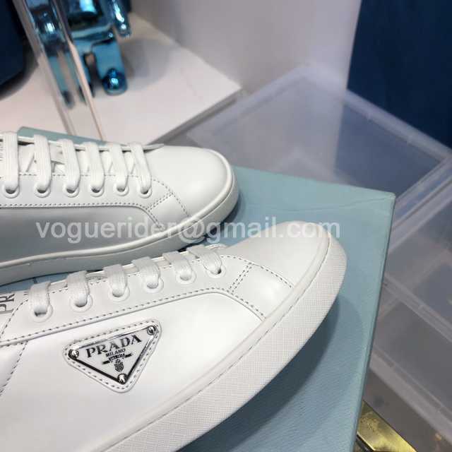 Prada 2022 slides Prada 2022 slides