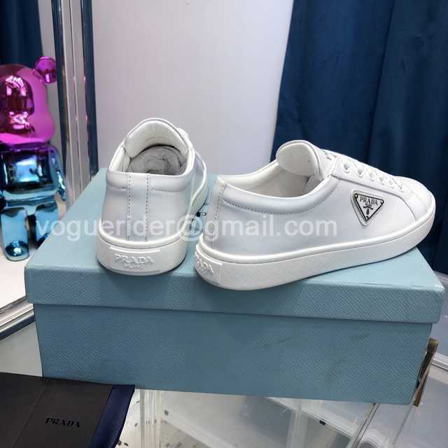 Prada 2022 slides Prada 2022 slides