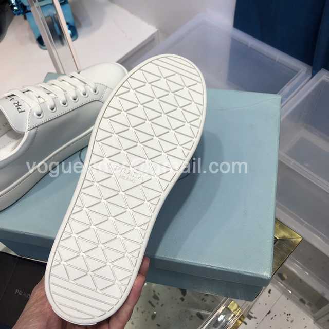 Prada 2022 slides Prada 2022 slides