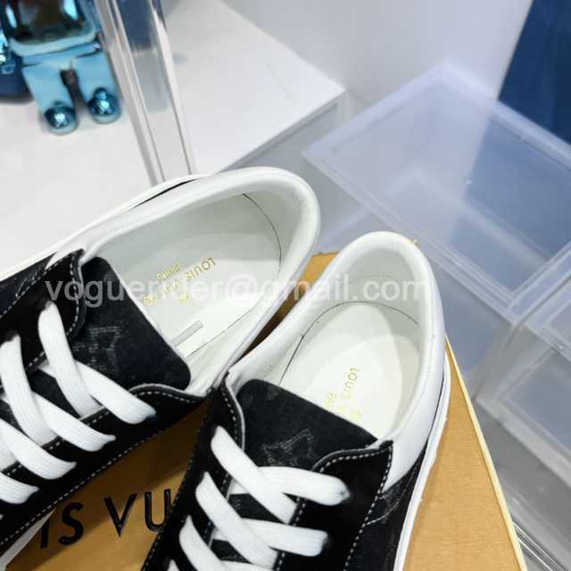 Louis Vuitton Men monogram Louis Vuitton Men monogram
