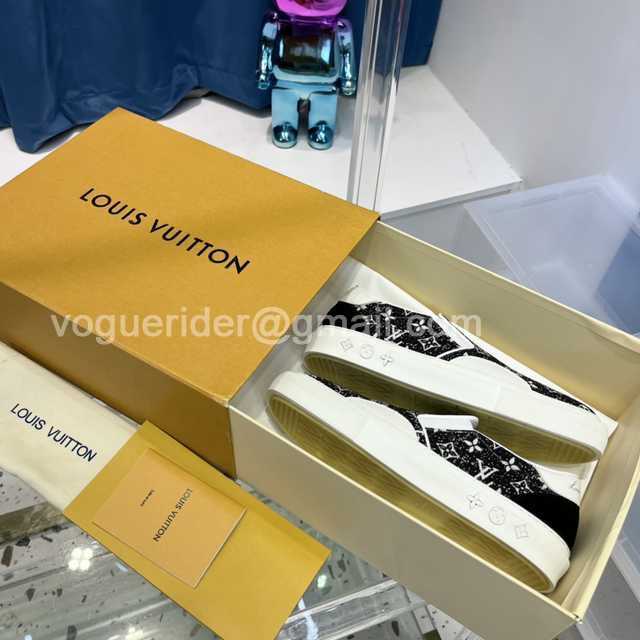 Louis Vuitton Men monogram Louis Vuitton Men monogram