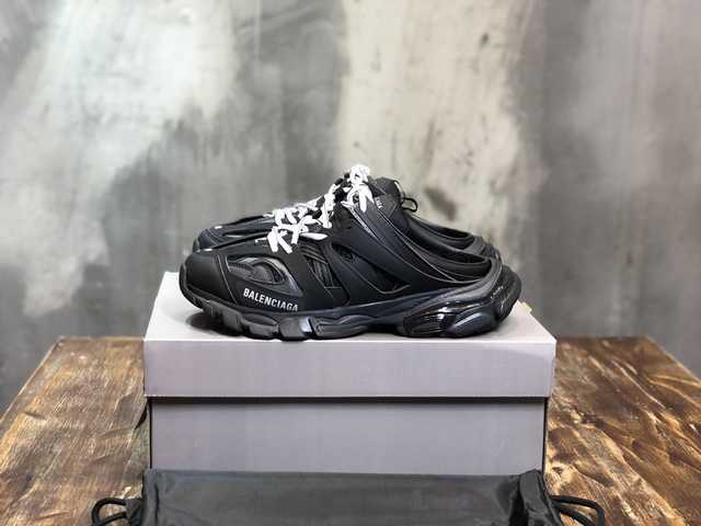 Balenciaga Tess 3.0