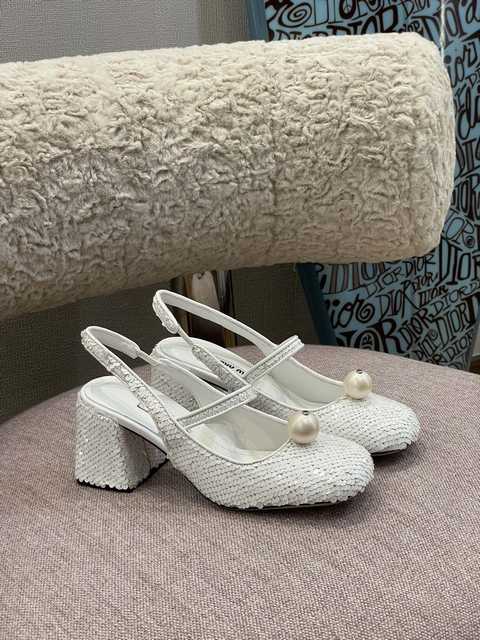 Miumiu 22ss slingback