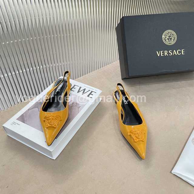 Versace 21sf patent leather Versace 21sf patent leather