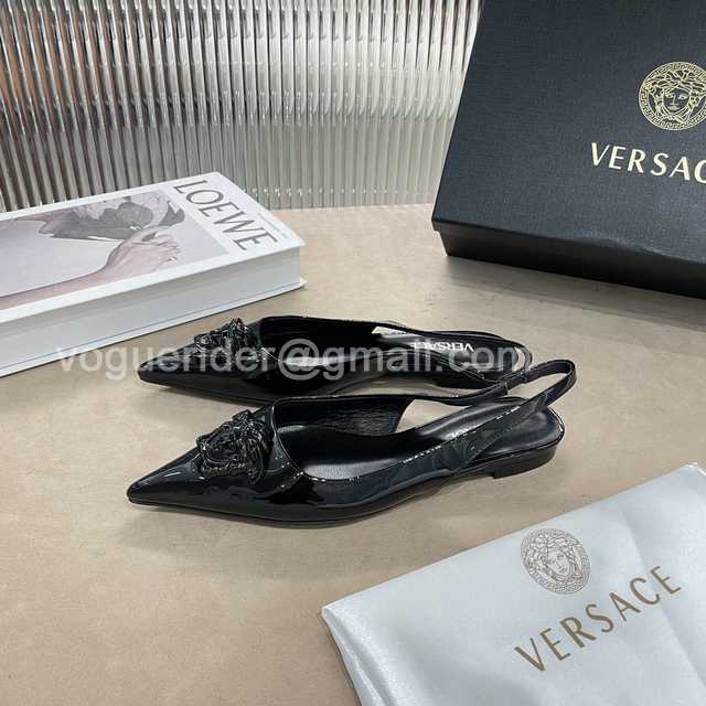 Versace 21sf patent leather Versace 21sf patent leather