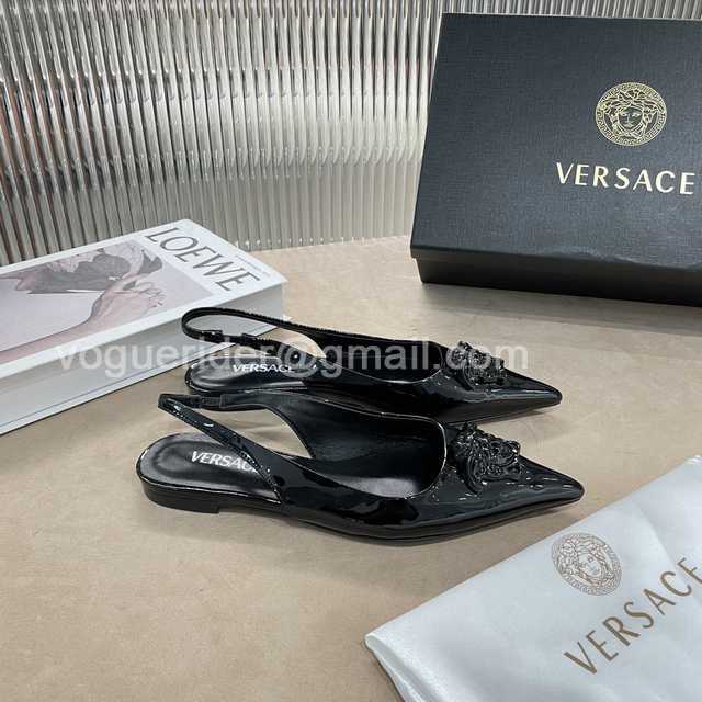 Versace 21sf patent leather Versace 21sf patent leather
