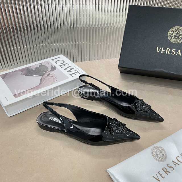 Versace 21sf patent leather Versace 21sf patent leather
