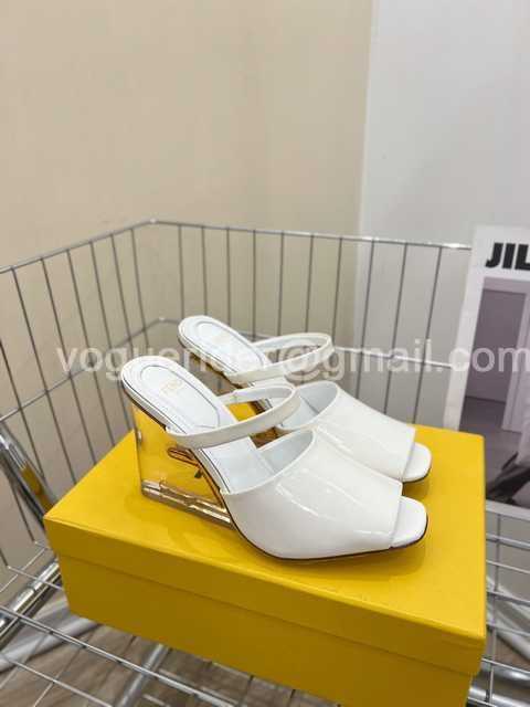 Fendi 2021ss crystal Fendi 2021ss crystal