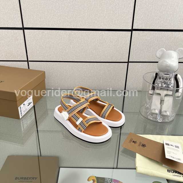 Burberry 2022 strap Burberry 2022 strap