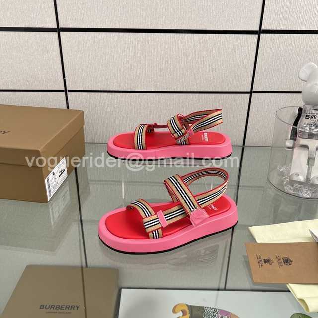 Burberry 2022 strap Burberry 2022 strap