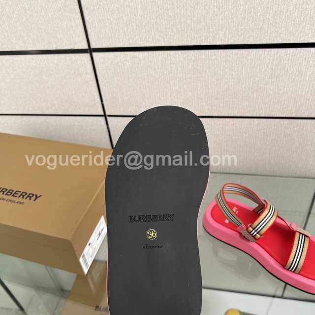 Burberry 2022 strap Burberry 2022 strap