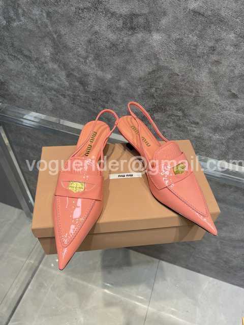 Miumiu 22ss coins Miumiu 22ss coins