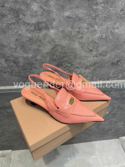Miumiu 22ss coins Miumiu 22ss coins