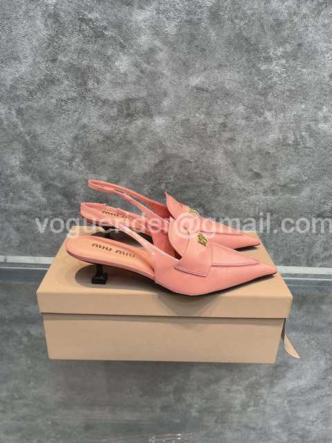 Miumiu 22ss coins Miumiu 22ss coins