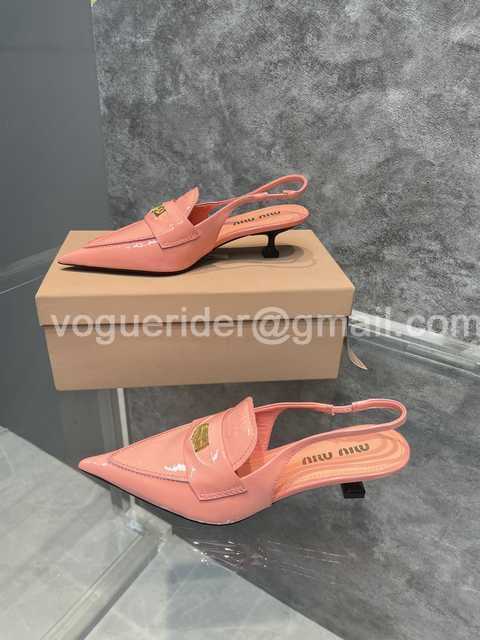 Miumiu 22ss coins Miumiu 22ss coins