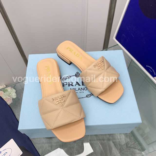 Prada 2022ss sheep Prada 2022ss sheep