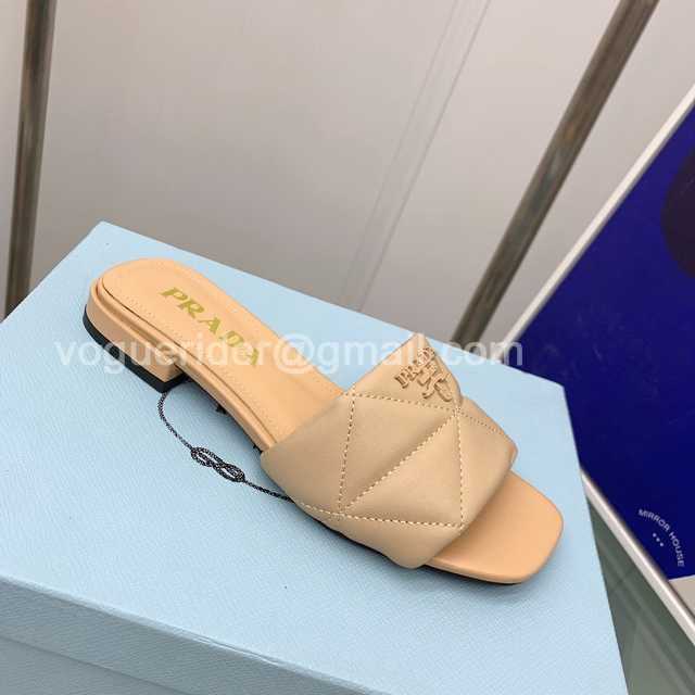 Prada 2022ss sheep Prada 2022ss sheep