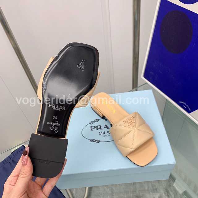 Prada 2022ss sheep Prada 2022ss sheep