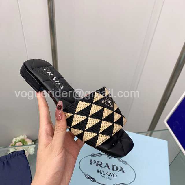 Prada 2022ss sheep Prada 2022ss sheep