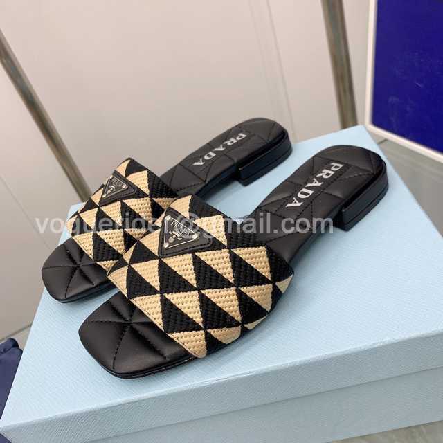 Prada 2022ss sheep Prada 2022ss sheep