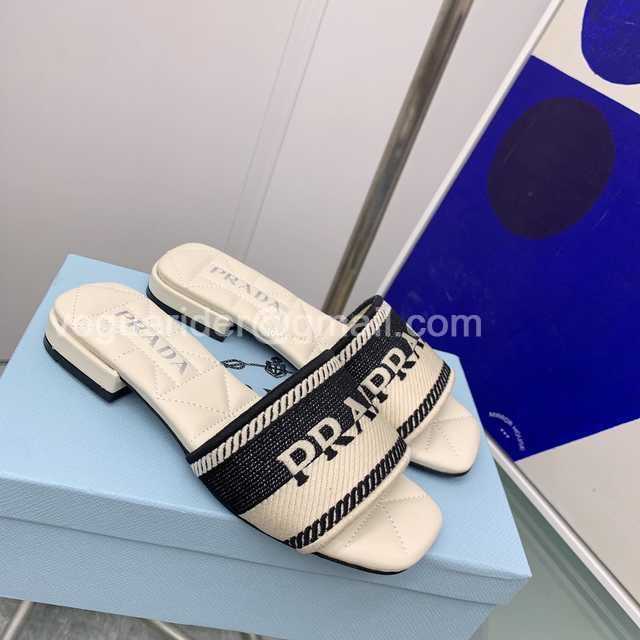 Prada 2022ss sheep Prada 2022ss sheep