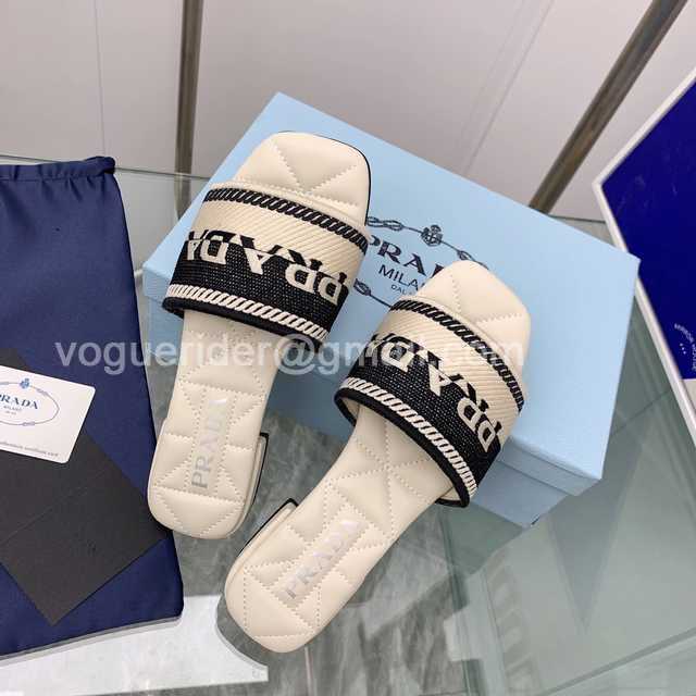 Prada 2022ss sheep Prada 2022ss sheep