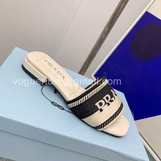 Prada 2022ss sheep Prada 2022ss sheep