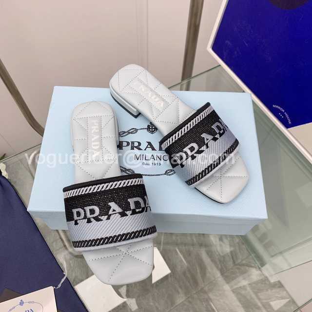 Prada 2022ss sheep Prada 2022ss sheep
