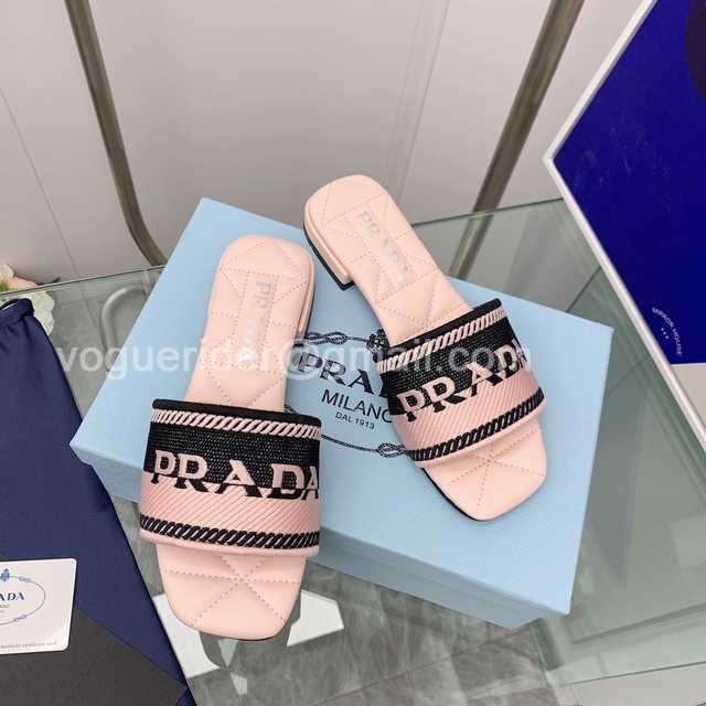 Prada 2022ss sheep Prada 2022ss sheep
