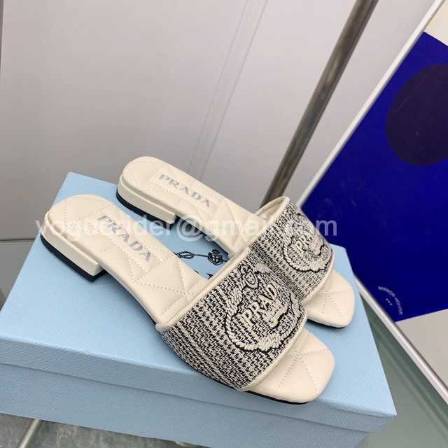 Prada 2022ss sheep Prada 2022ss sheep