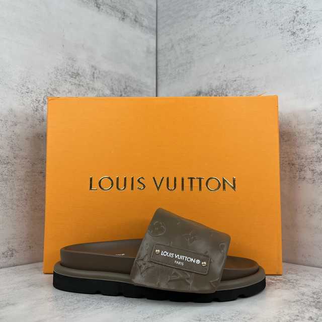 Louis Vuitton 22ss sticker