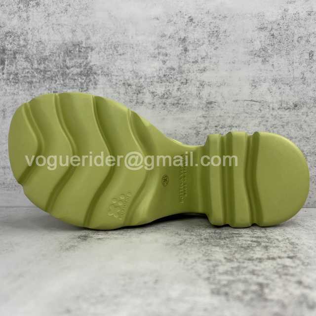 Bottega Veneta 22s Platform