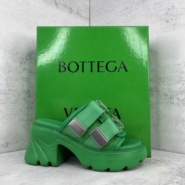 Bottega Veneta 22s Platform