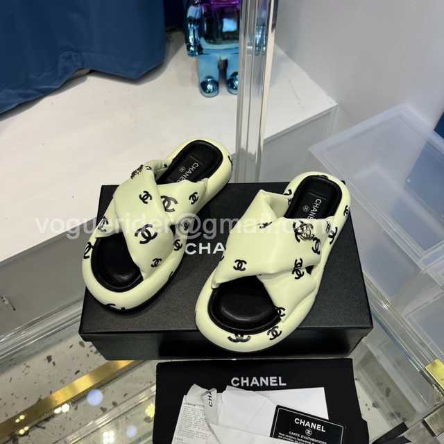 Chanel 2022 puffy Chanel 2022 puffy