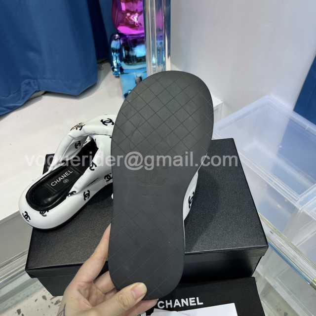 Chanel 2022 puffy Chanel 2022 puffy