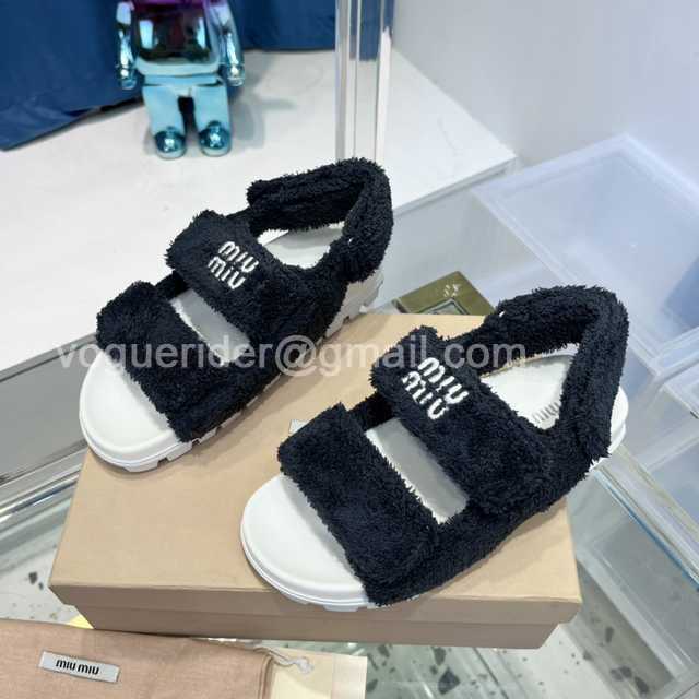 Miumiu 22fw fur Miumiu 22fw fur