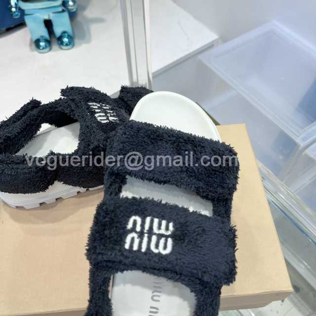 Miumiu 22fw fur Miumiu 22fw fur