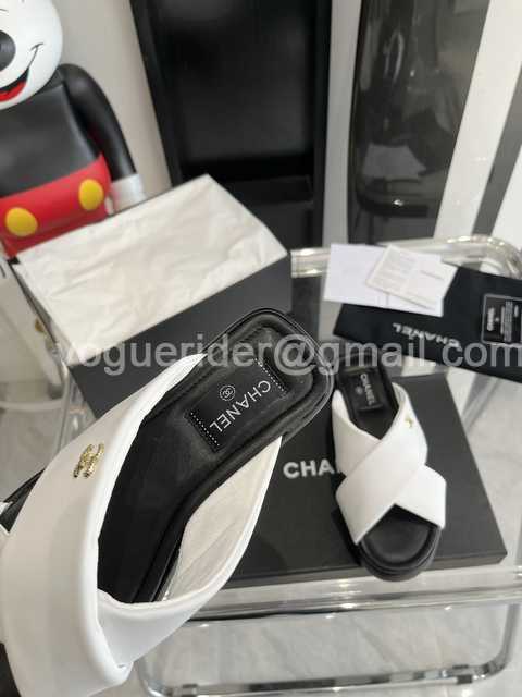 Chanel 2022 crossing