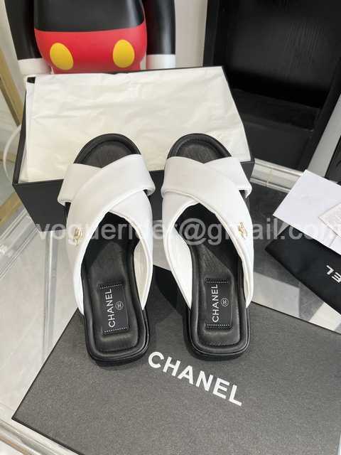 Chanel 2022 crossing