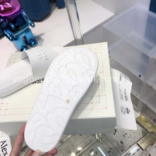 Alexander McQueen foaming Alexander McQueen foaming