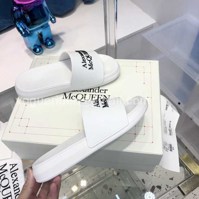 Alexander McQueen foaming Alexander McQueen foaming
