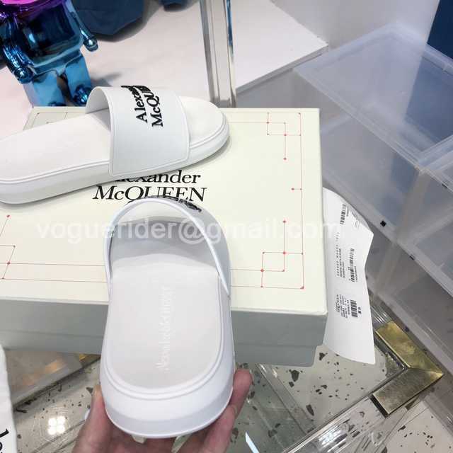Alexander McQueen foaming Alexander McQueen foaming