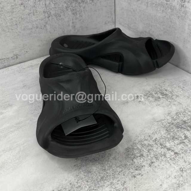 Balenciaga Mold Thong