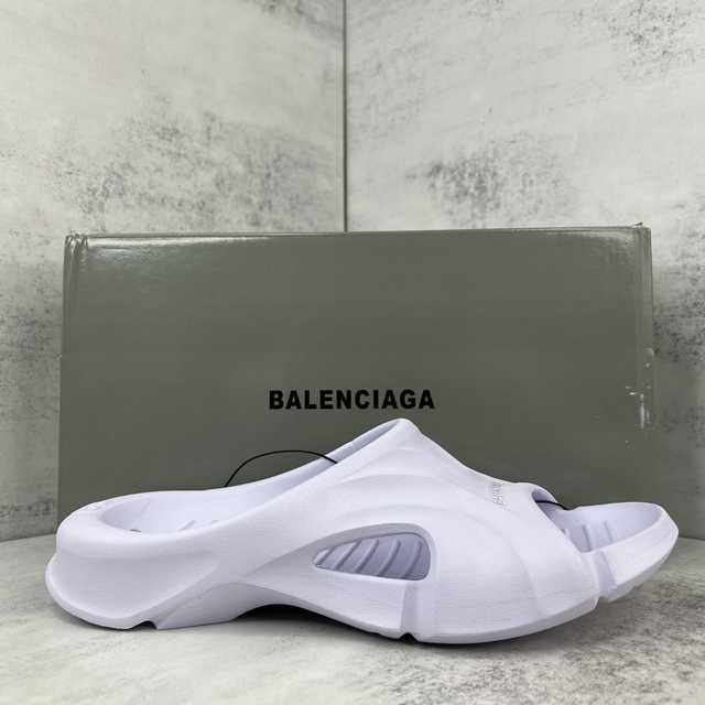 Balenciaga Mold Thong