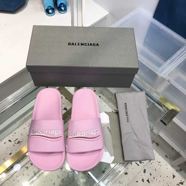 Balenciaga 22ss foaming